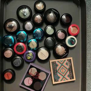 Brand new - never used MAC shadows